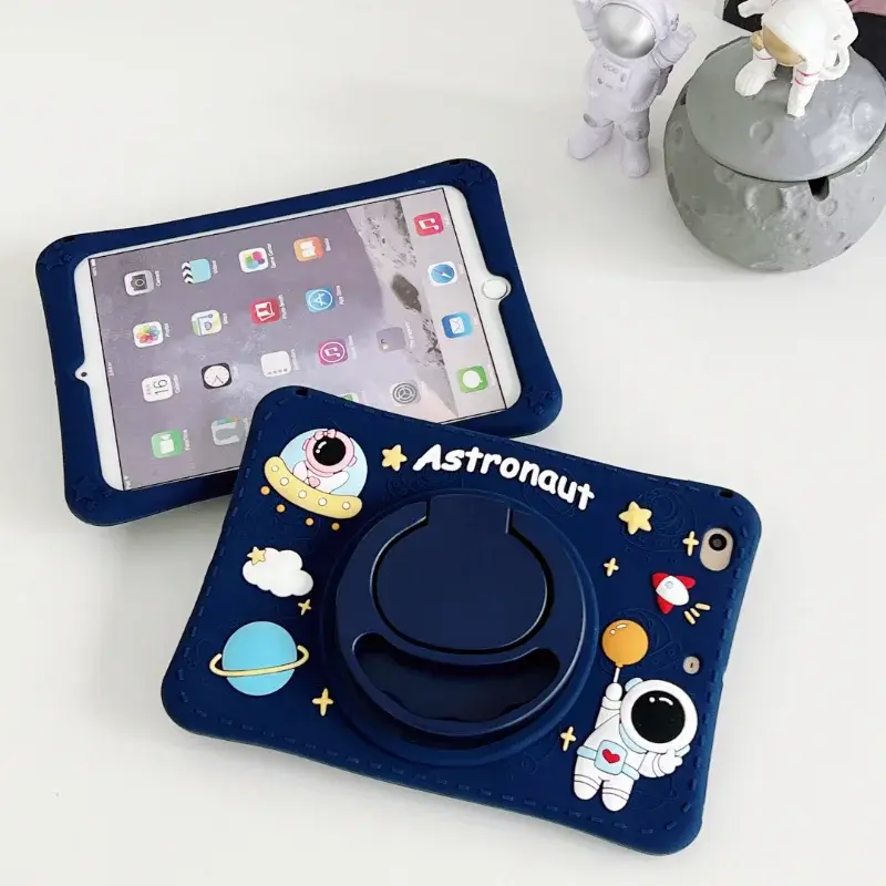  Apple iPad Mini 6 (2021) Standlı ve Boyun Askılı Astronot Figürlü Çocuk Tablet Kılıf A2568 A2567